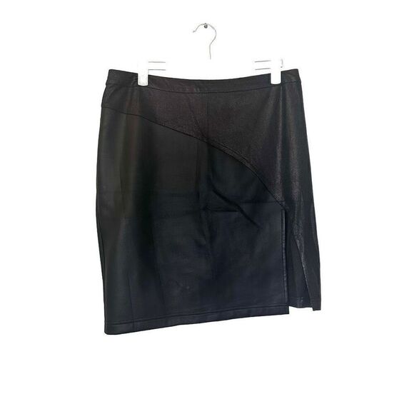 2B Bebe Faux Leather Wrap Overlay Side Slit Bodycon Mini Skirt Black Large - Picture 1 of 5